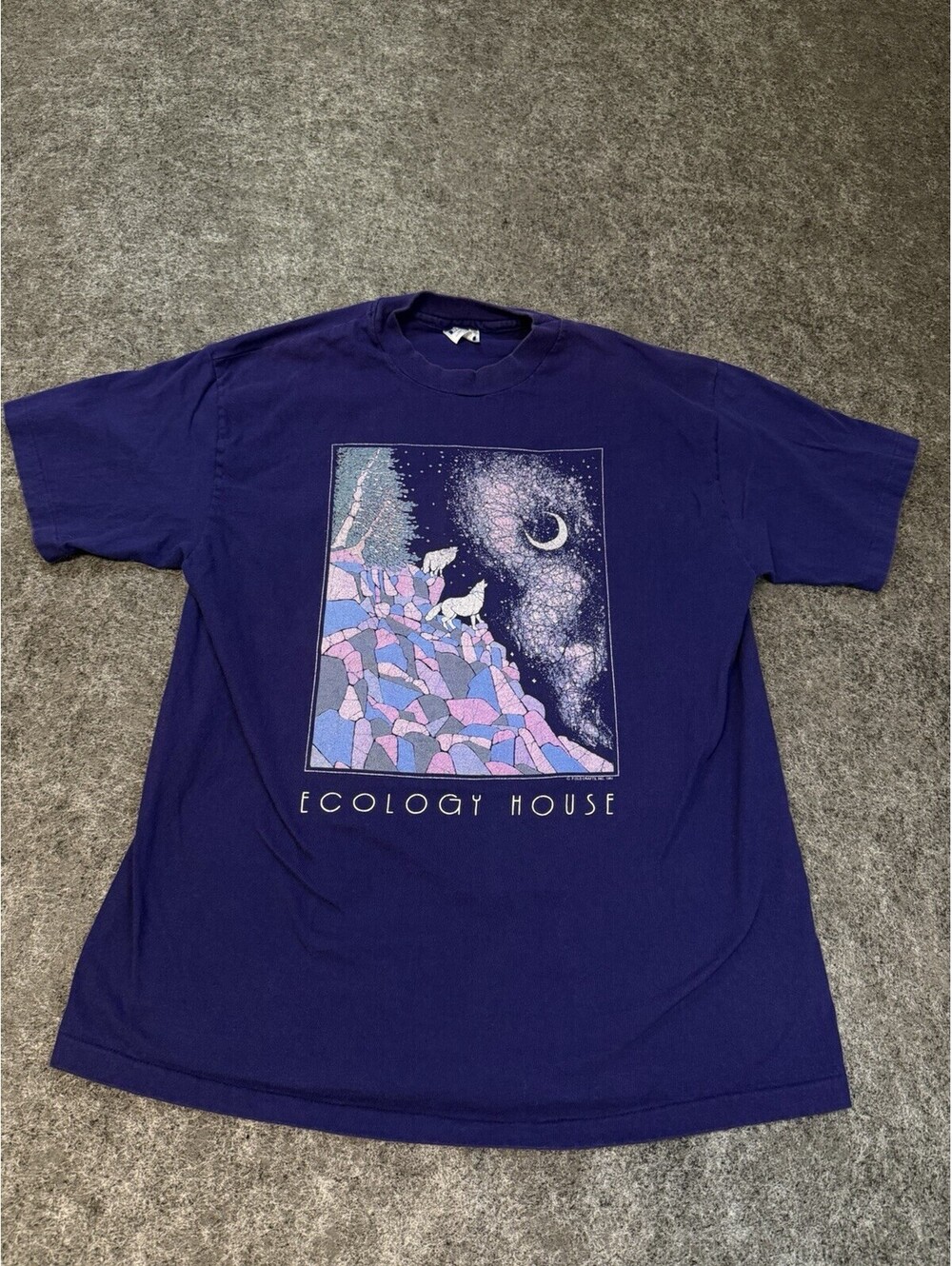Vintage 1992 Ecology House Wolves T-shirt USA Hanes Beefy Men’s L